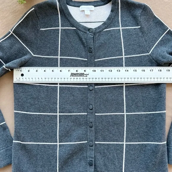 Charter Club Women's Windowpane Button Up Long Sleeve Cardigan Sweater Medium - Picture 6 of 8